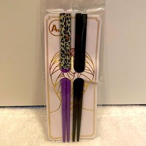 🆕Set of 2: Wooden Hair Sticks Leopard Print Purple/Black